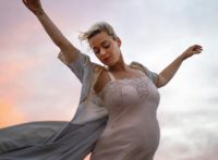 Katy Perry Topless Pregnant